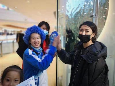 河北唐山蓝凤凰发起“让爱来·让碍走”蓝色行动 倡议关注理解自闭症群体